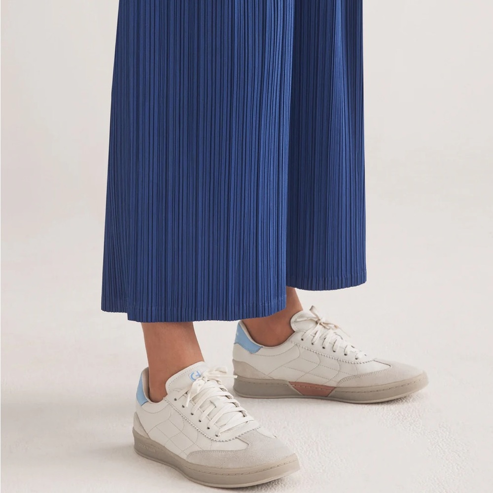 ✨ Like Brand New ✨ Cole Haan GrandPro Breakaway Sneaker in Ivory/Vista Blue Sz 7